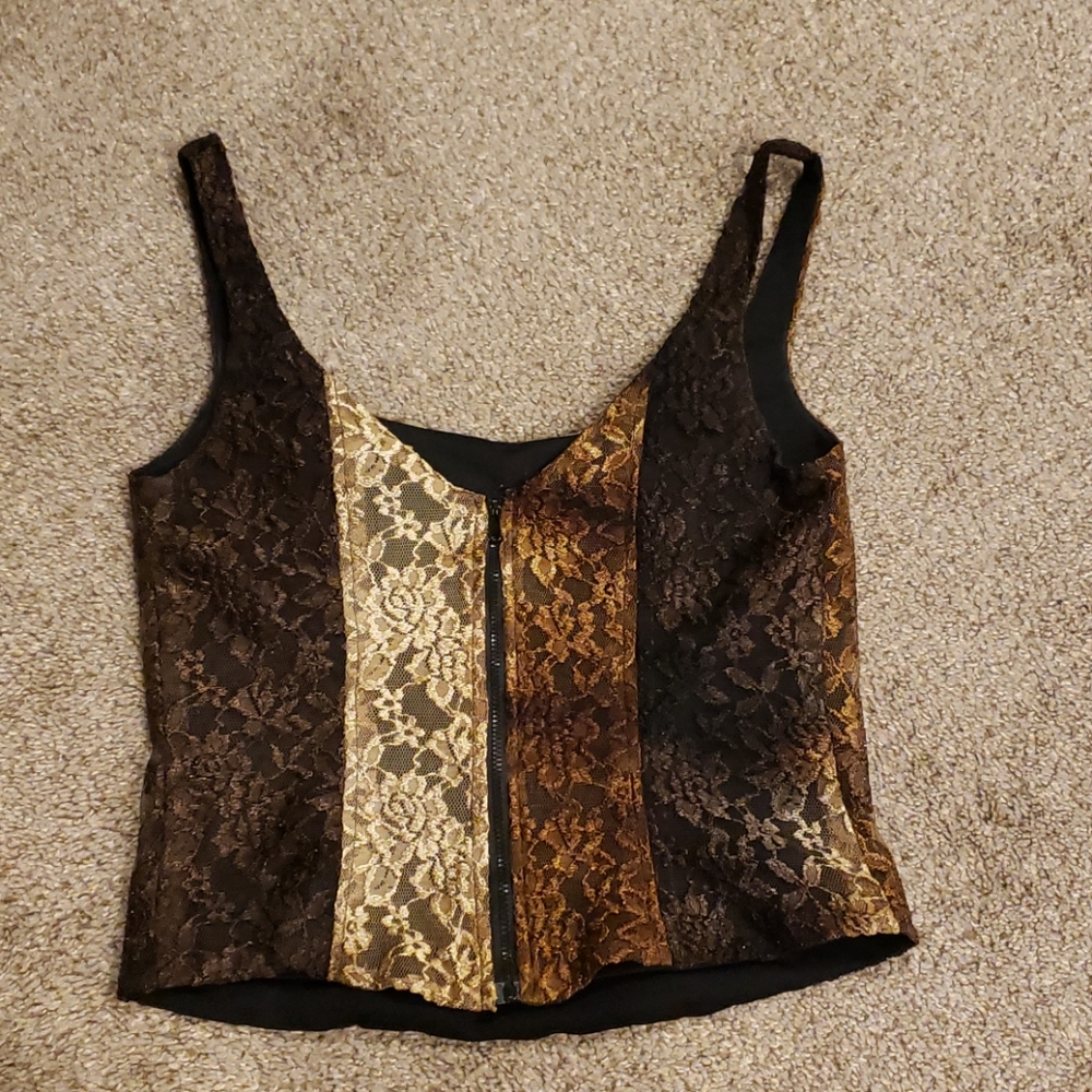 Retro lace zip top